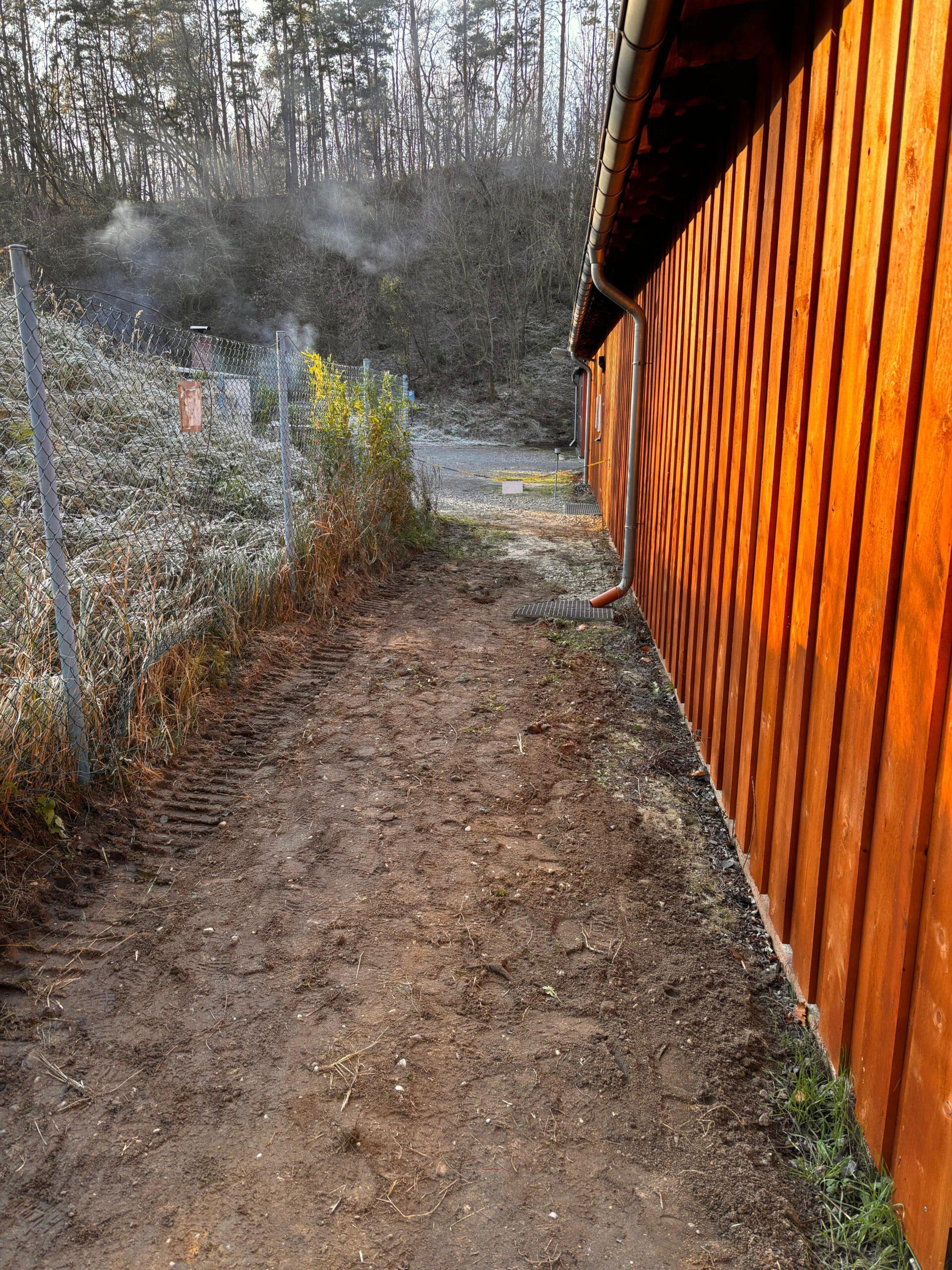 f6c409a1-8f06-4d88-9cd9-c6da328cf040